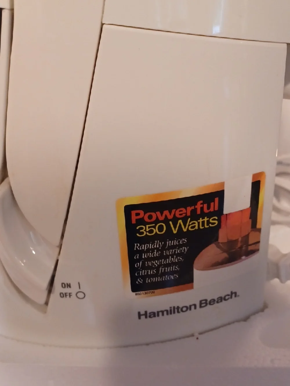Hamilton Beach White and Clear HealthSmart Juicer with Strainer